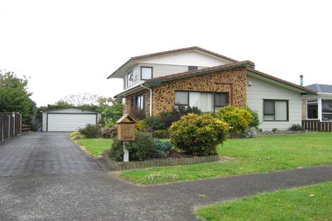 Photo of property in 4 Chipping Dale, Mangere Bridge, Auckland, 2022
