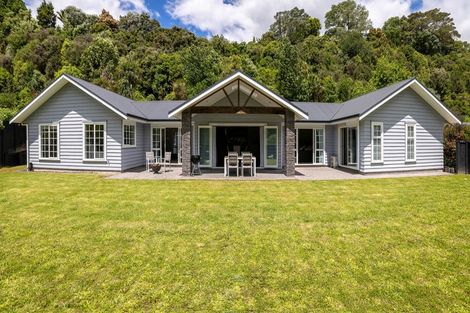 Photo of property in 40 Stonebridge Way, Pyes Pa, Tauranga, 3112