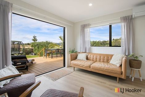 Photo of property in 68 The Crescent, Waihi Beach, 3611