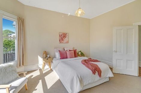 Photo of property in 74 Edward Avenue, Edgeware, Christchurch, 8013