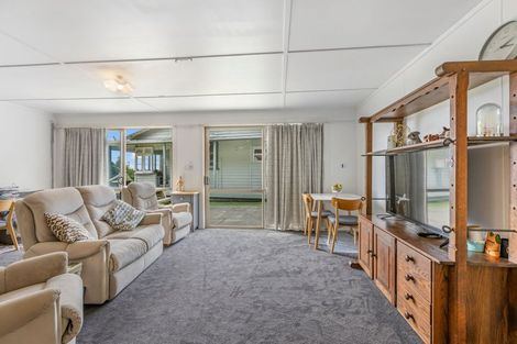 Photo of property in 27 Pakeha Street, Matata, Whakatane, 3194