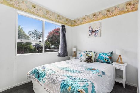 Photo of property in 73 Chichester Drive, Rosehill, Papakura, 2113