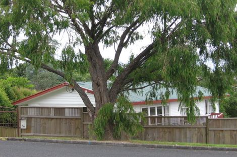 Photo of property in 56 Bolton Street, Blockhouse Bay, Auckland, 0600