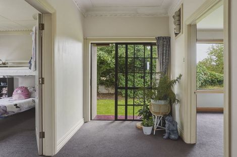 Photo of property in 77 Ajax Street, Milton, 9220