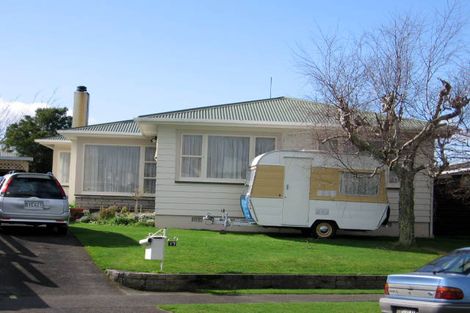 Photo of property in 17 Frimley Street, Awapuni, Palmerston North, 4412