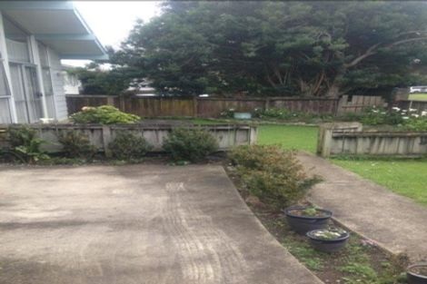 Photo of property in 81 Sunderlands Road, Half Moon Bay, Auckland, 2012