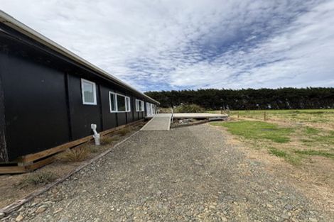 Photo of property in 4 Bolton Street, Orepuki, Riverton, 9881