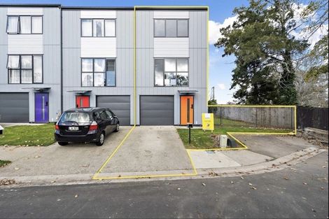 Photo of property in 32 Kevale Place, Manurewa, Auckland, 2102