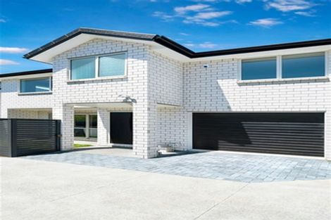 Photo of property in 14c Kirrie Avenue, Te Atatu South, Auckland, 0610
