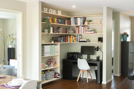 Photo of property in 5 Avocado Lane, Bethlehem, Tauranga, 3110