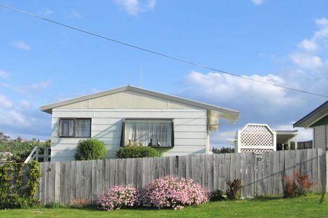 Photo of property in 2 Emily Place, Bellevue, Tauranga, 3110