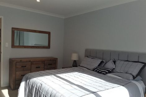 Photo of property in 56 Te Kio Crescent, Papamoa Beach, Papamoa, 3118