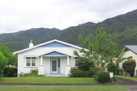 Photo of property in 74 Centennial Avenue, Te Aroha, 3320