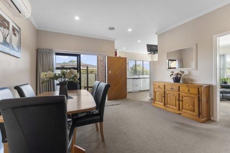 Photo of property in 74a Eatwell Avenue, Paraparaumu Beach, Paraparaumu, 5032