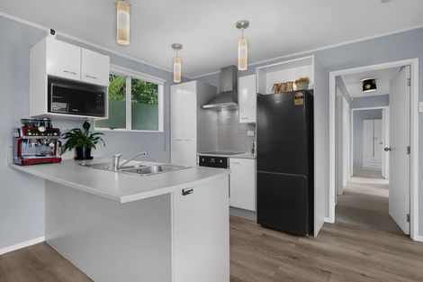 Photo of property in 2/10 Norrie Smith Avenue, Flat Bush, Auckland, 2023