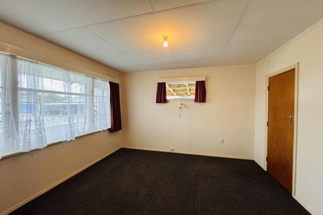 Photo of property in 14 Kiwi Court, Roslyn, Palmerston North, 4414
