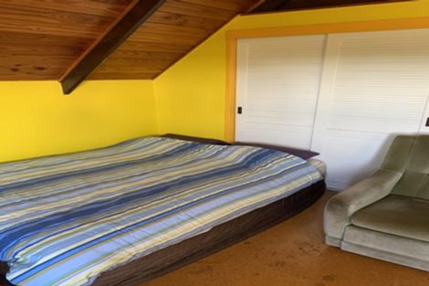 Photo of property in 56 Archibald Road, Kelston, Auckland, 0602