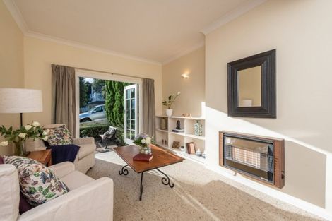 Photo of property in 1/18 Ponsonby Road, Karori, Wellington, 6012