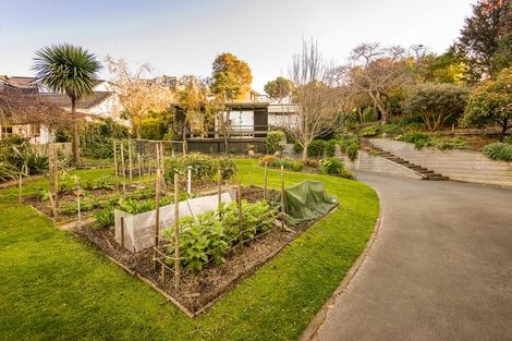 Photo of property in 12 Janice Place, Mount Pleasant, Christchurch, 8081