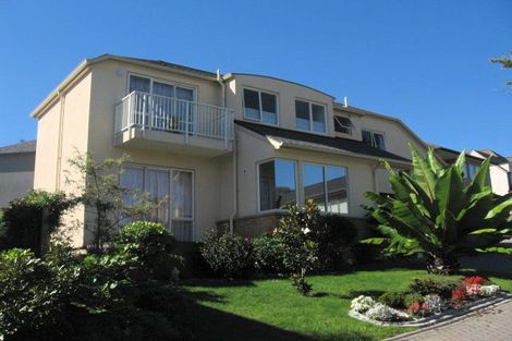 Photo of property in 20 Grammar School Road, Pakuranga, Auckland, 2010