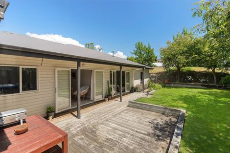 Photo of property in 15 Shanahan Lane, Arrowtown, 9302