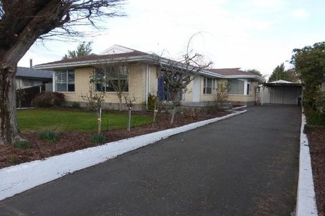 Photo of property in 60 Denise Crescent, Hornby, Christchurch, 8042