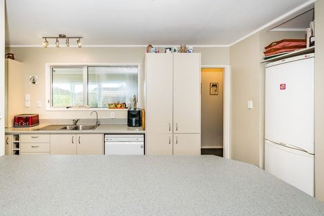 Photo of property in 109a Hillcrest Road, Raumati Beach, Paraparaumu, 5032