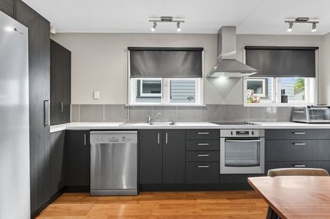 Photo of property in 34 Ronberg Street, Highbury, Palmerston North, 4412