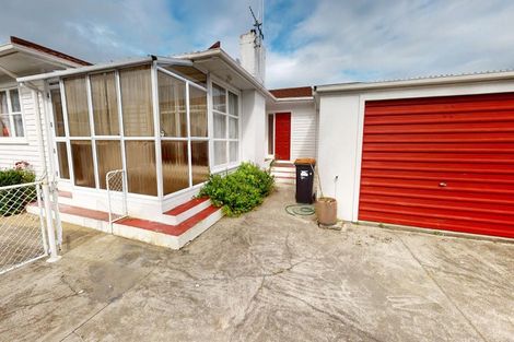 Photo of property in 15 Sheffield Street, Awapuni, Palmerston North, 4412