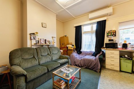 Photo of property in 240 South Road, Caversham, Dunedin, 9012