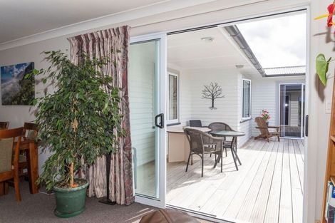 Photo of property in 25 Gregg Street, Dannevirke, 4930