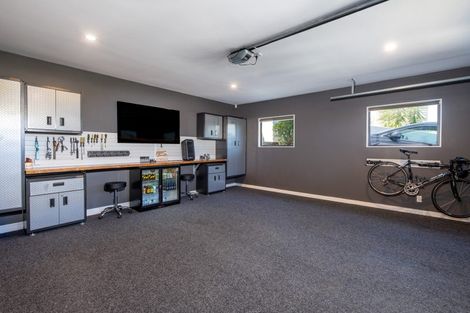Photo of property in 131 Beach Road, Castor Bay, Auckland, 0620