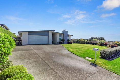 Photo of property in 6 Louise Drive, Ohauiti, Tauranga, 3112
