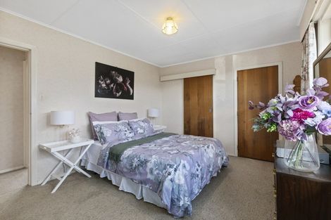Photo of property in 22 Tanekaha Street, Stokes Valley, Lower Hutt, 5019