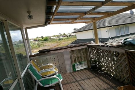 Photo of property in 9 San Luis Place, Golflands, Auckland, 2013