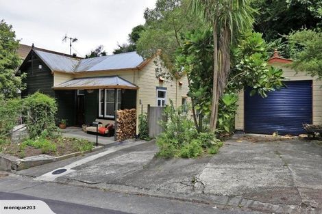 Photo of property in 8 Priestley Road, Bluff Hill, Napier, 4110