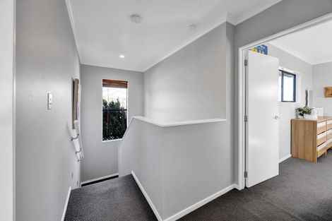 Photo of property in 82 Wallath Road, Westown, New Plymouth, 4310