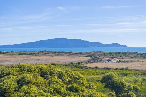 Photo of property in 245 Te Hapua Road, Te Horo, Otaki, 5581