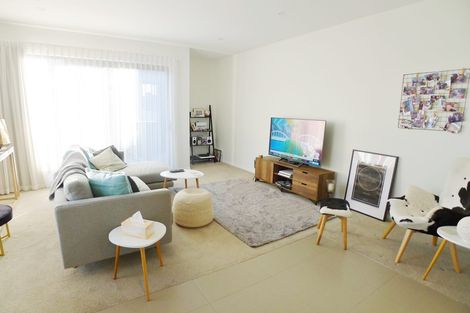 Photo of property in 51 Rangihina Road, Hobsonville, Auckland, 0616