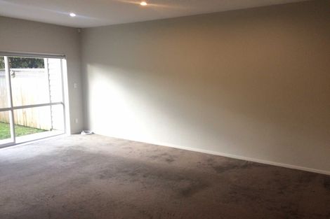 Photo of property in 13/45a Swanson Road, Henderson, Auckland, 0610