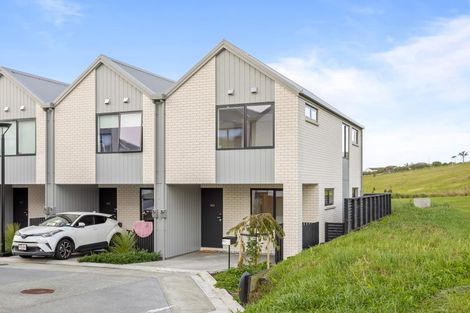 Photo of property in 19/23 Makomako Drive, Orewa, 0931