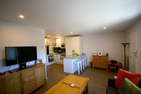 Photo of property in 30 Chartwell Avenue, Glenfield, Auckland, 0629