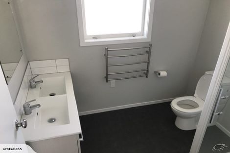 Photo of property in 29 Trent Street, Island Bay, Wellington, 6023