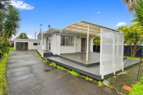 Photo of property in 17 Hindmarsh Street, Henderson, Auckland, 0612