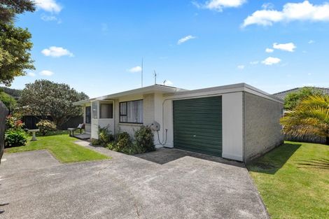 Photo of property in 3/3 Manuka Street, Orewa, 0931
