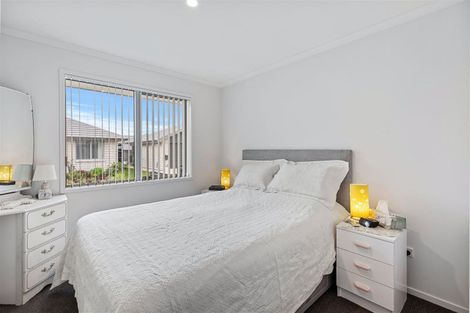 Photo of property in 12 Crest Way, Papamoa, 3118