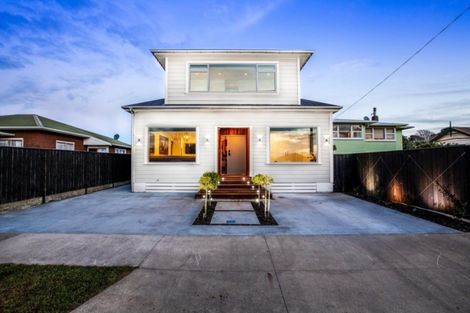 Photo of property in 7 Massey Street, Westown, New Plymouth, 4310