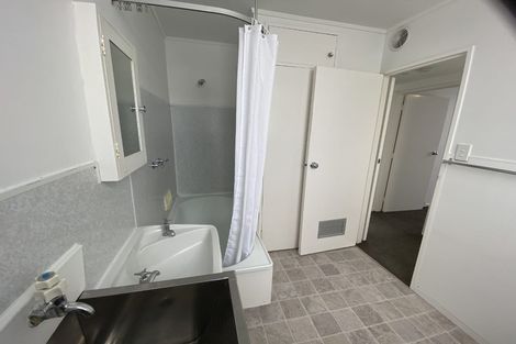 Photo of property in 8/255 Coutts Street, Rongotai, Wellington, 6022