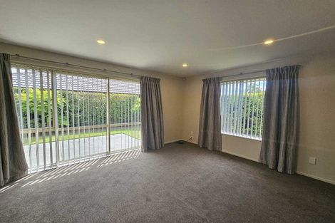 Photo of property in 10 Cyclamen Place, Aidanfield, Christchurch, 8025