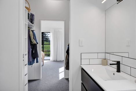 Photo of property in 203 Kakaramea Road, Kakaramea, Patea, 4598